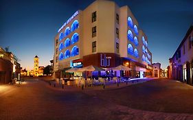 Livadhiotis City Hotel